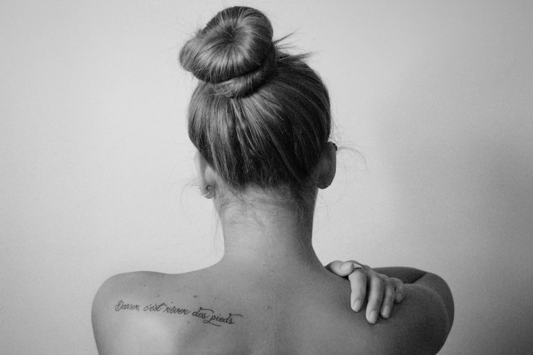 haren vast knot pijn